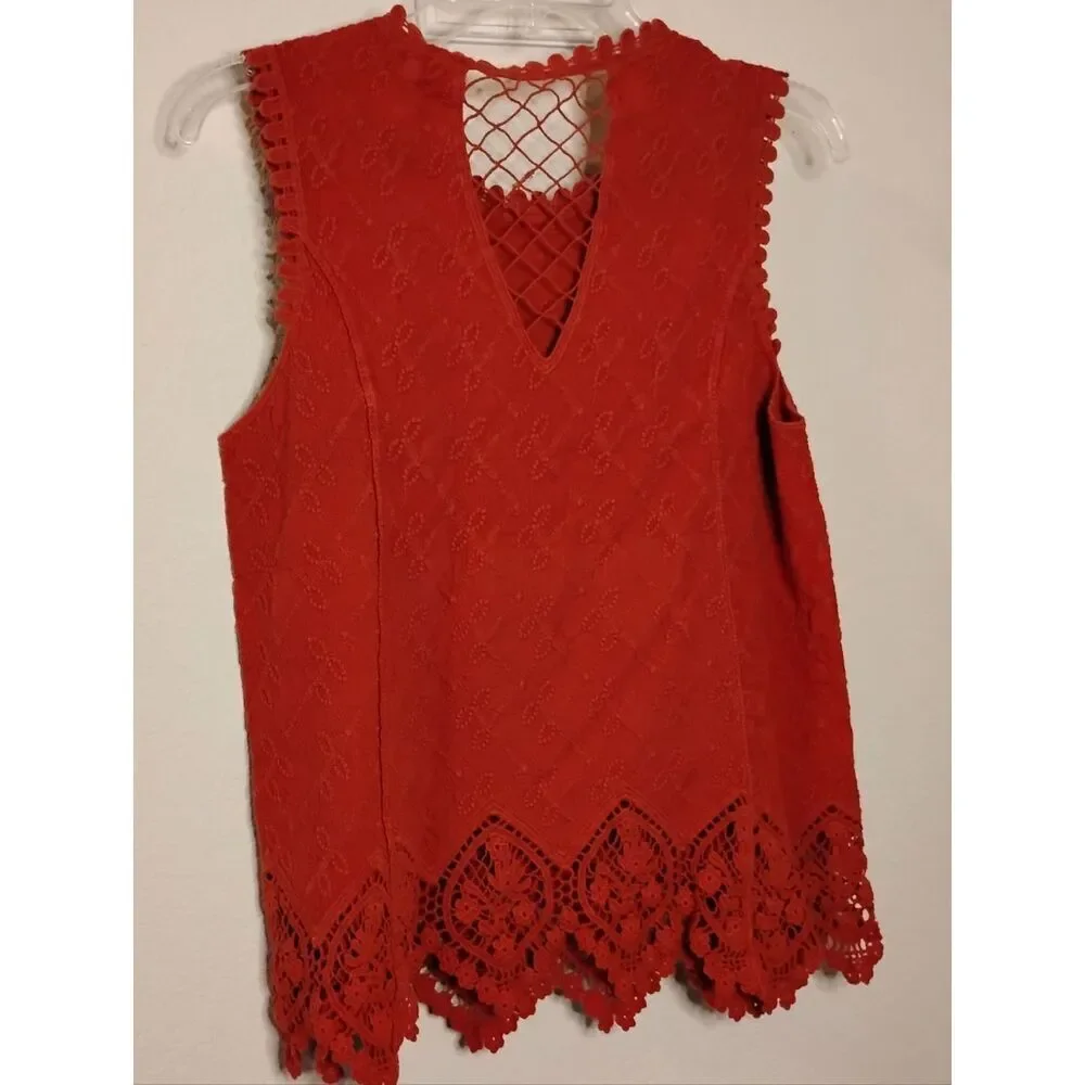 USED Small Top Bundle - Picture 2 of 14